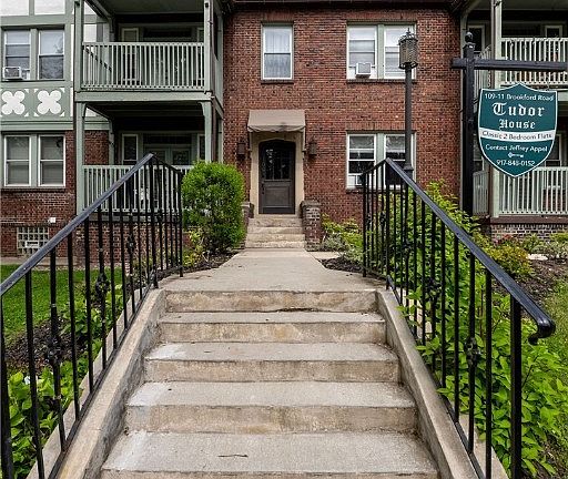 3rd image of 109 Brookford Rd #11