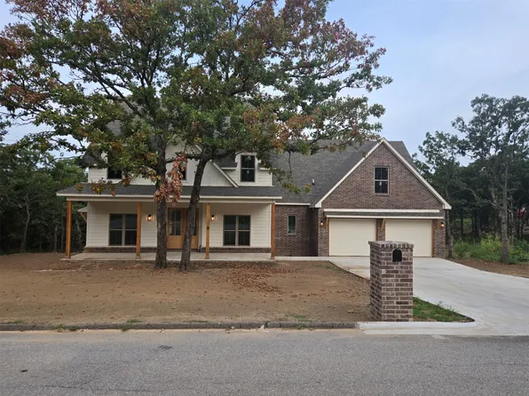 209 Craven Dr, Mannford, OK 74044