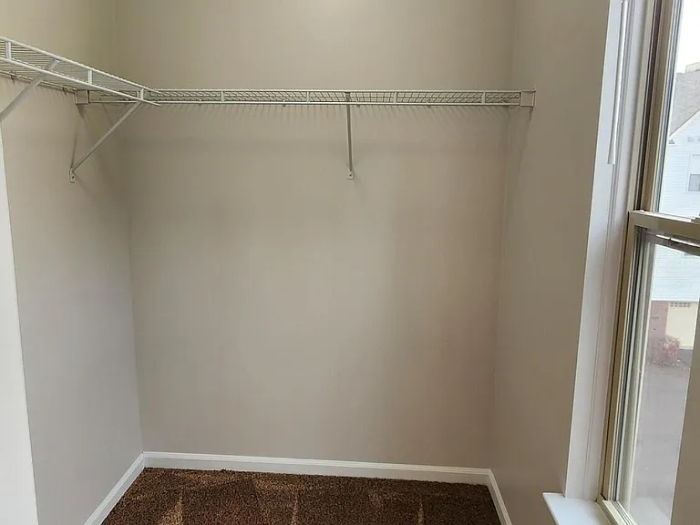 1574 Kessler Ave — Photo 21