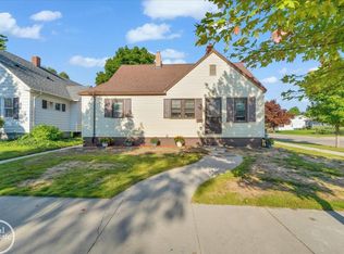 1303 17th St, Port Huron, MI