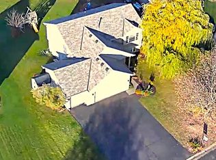 1113 N Cheyenne St, Roberts, WI 54023