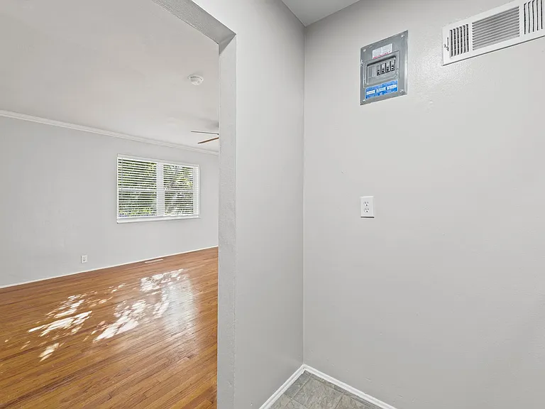 4818 Paseo Blvd — Photo 5
