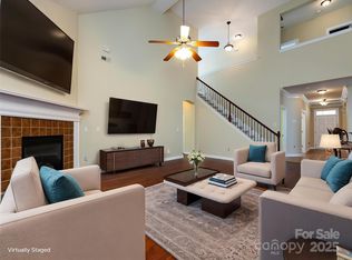 8830 Beaver Creek Dr, Charlotte, NC 28269