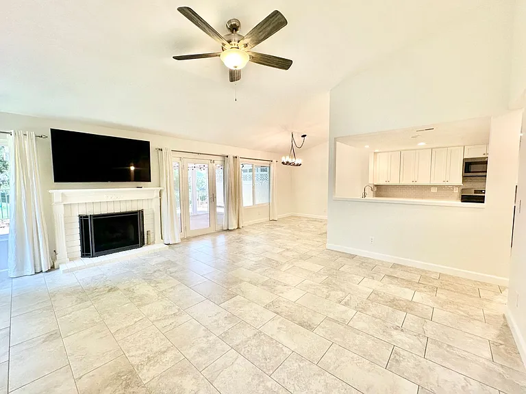 4129 Los Padres Dr — Photo 8