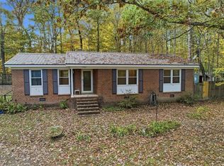 5706 Kings Ct, Pleasant Garden, NC 27313