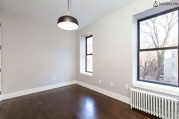Rented by Nooklyn NYC LLC | media 4