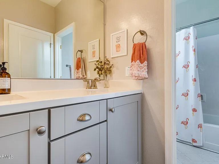 1942 S Sycamore Pl — Photo 13