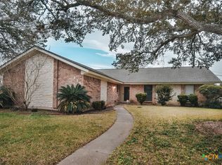 115 Santa Fe, Victoria, TX 77904