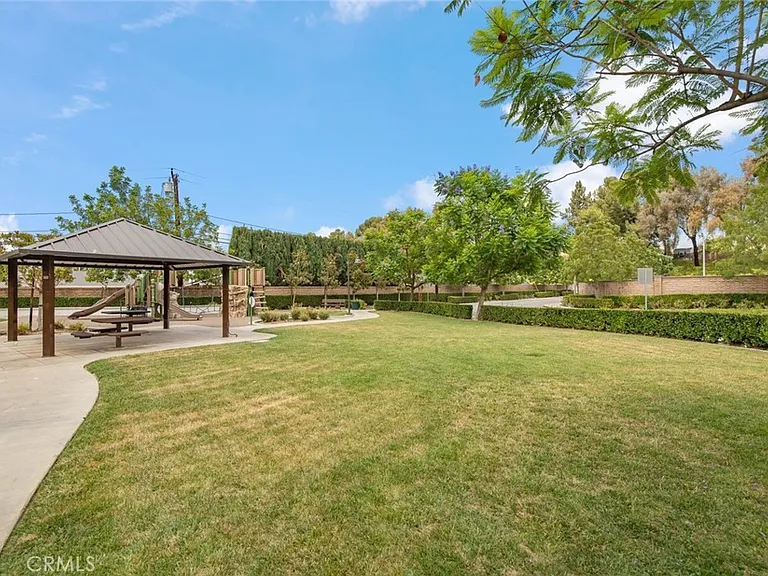 21020 Cornerstone Dr — Photo 30
