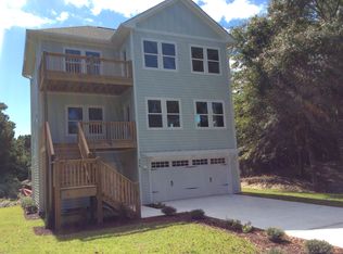 319 Bell Cove Ct, Emerald Isle, NC 28594