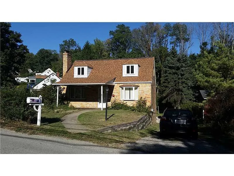 6301 Pleasant St photo 1