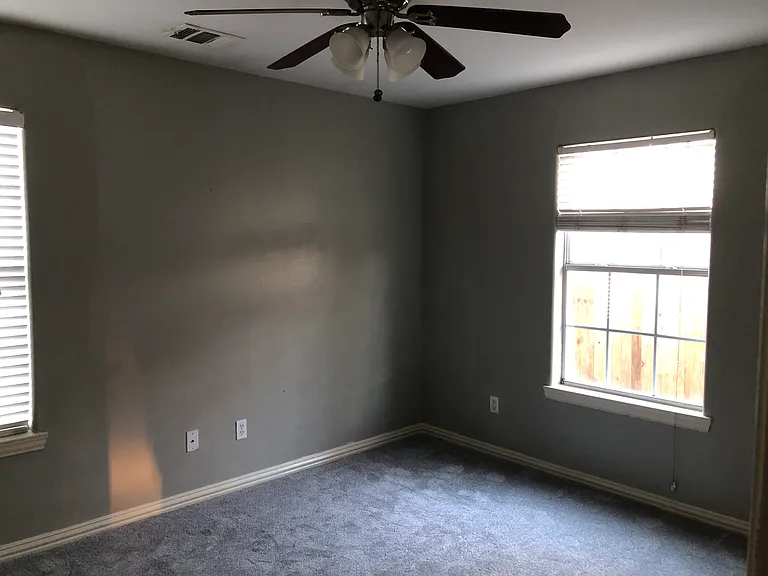 417 Forrest Hill Ln — Photo 10