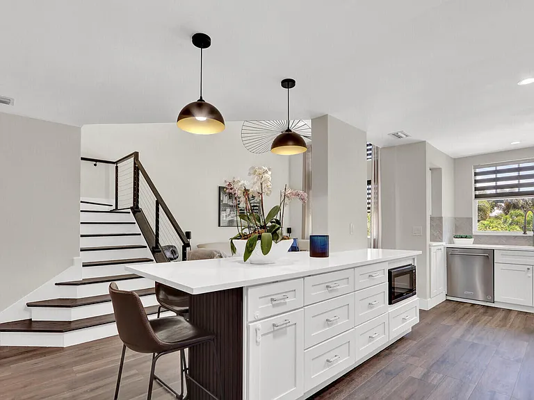 1506 Mizzenmast Way — Photo 11