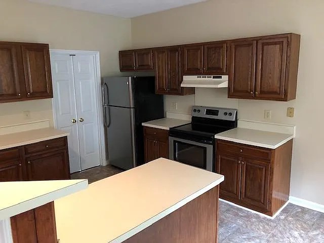 3612 Calyx Ct — Photo 10