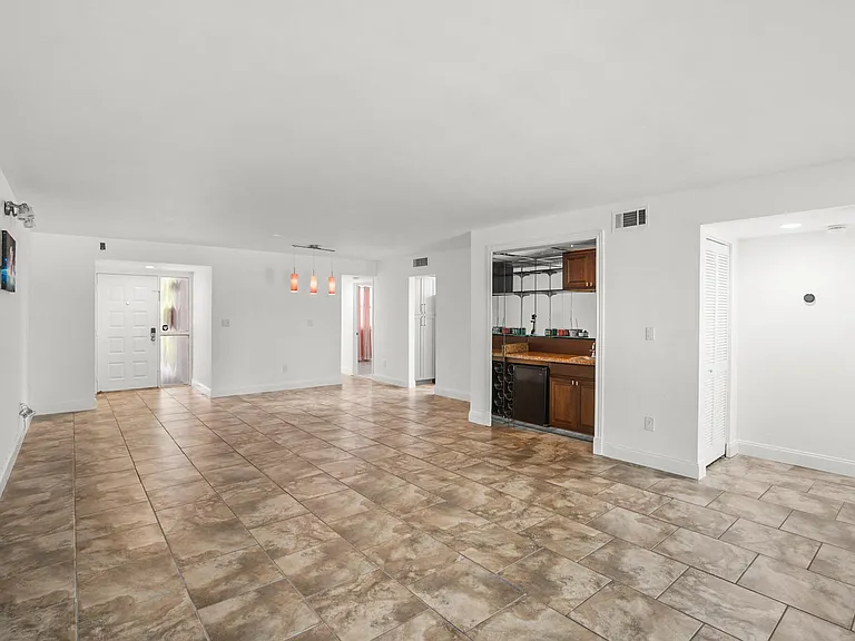 16141 Blatt Blvd #307 — Photo 7