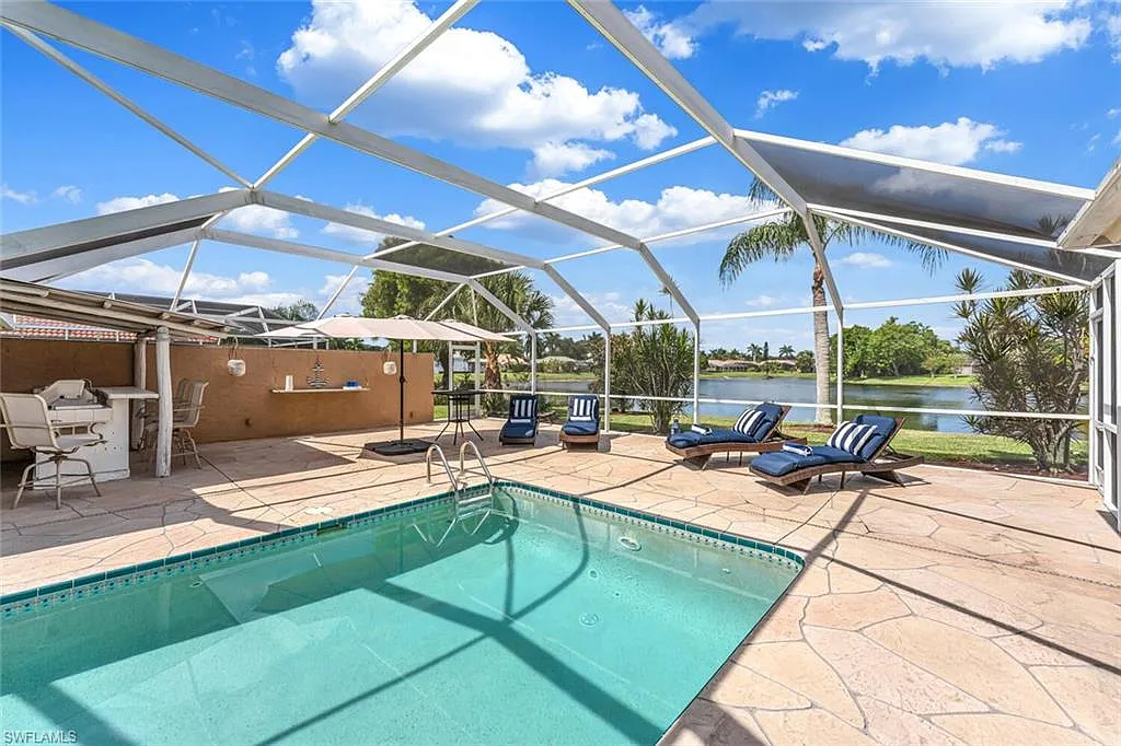 3 bed, 2.0 bath, 1803 sqft, $9,000 — Photo 1