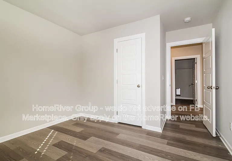 10504 SW 41st St — Photo 10