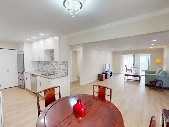 9C Aspen Plz, Monroe Township, NJ 08831