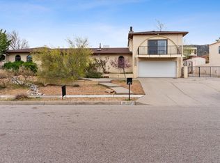 4912 Calle De Luna NE, Albuquerque, NM 87111