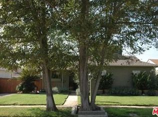 8015 Paso Robles Ave, Van Nuys, CA 91406