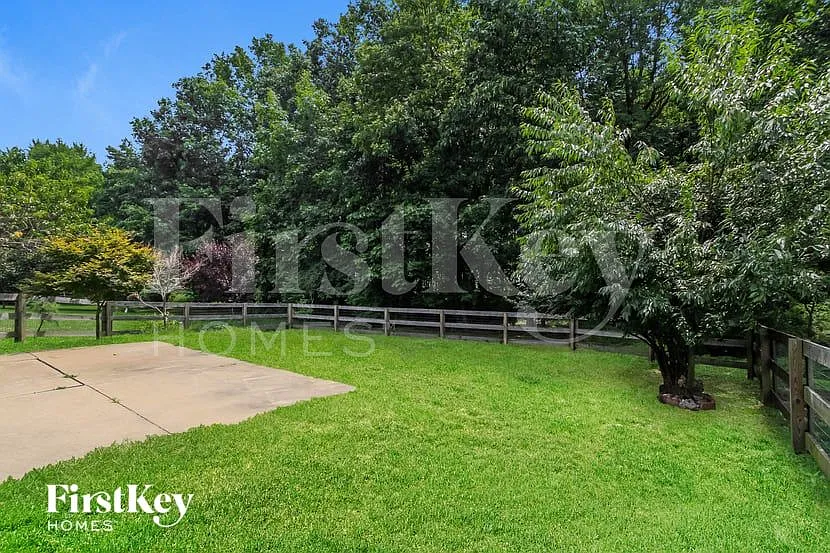 1231 Woodchase Trl