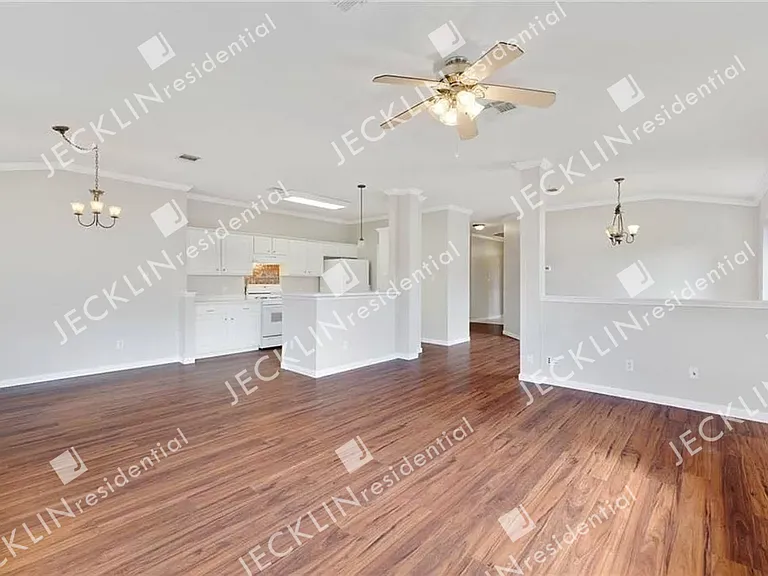 1208 Dillon Lake Bnd — Photo 4