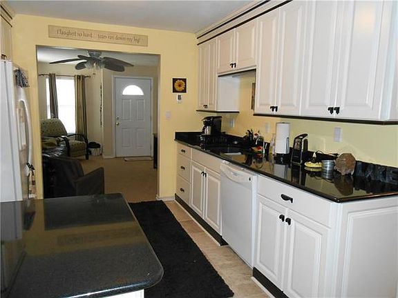5th image of 3411 Zanzibar Ct