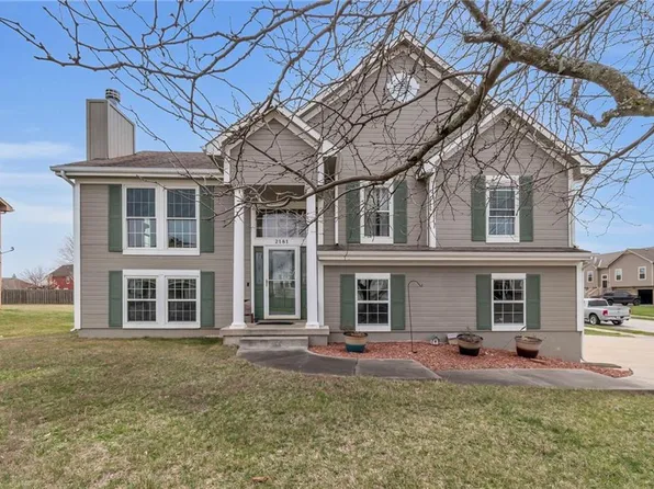 2181 Sierra Dr, Raymore, MO 64083