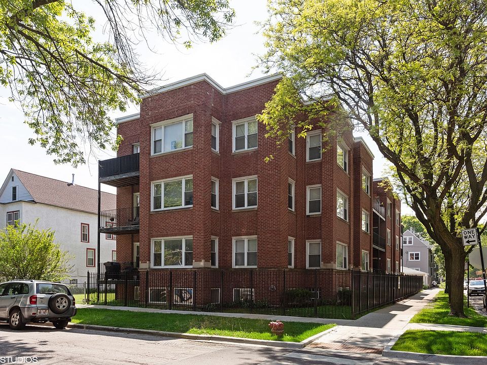 1st image of 3503 W Wilson Ave APT 3