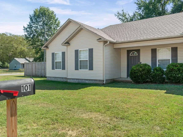 101 Lucy Ln, Ward, AR 72176