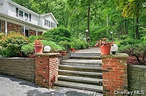 5th image of 72 Peddler Hill Road
