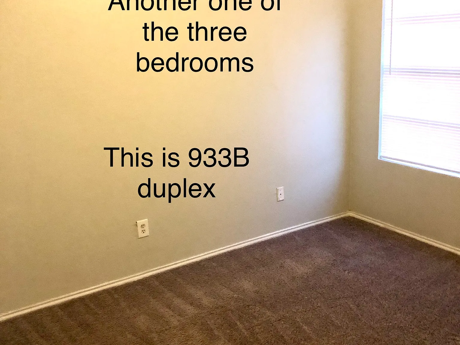 901 - 933 Summercrest Blvd, Duplex - Only one available now - 1 — Photo 3