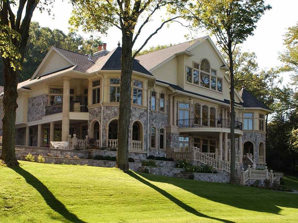 N1860 N Black Point Dr, Lake Geneva, WI 53147 Zillow