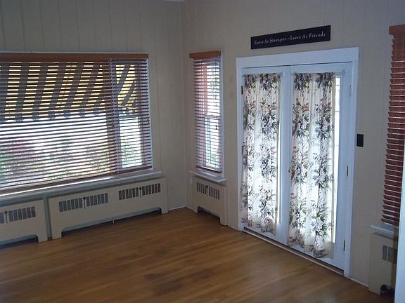 Sunroom or Office Pic 2