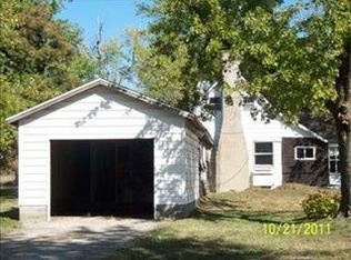 424 W McCabe St, Strafford, MO 65757