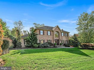 104 Country View Ln, Orwigsburg, PA 17961