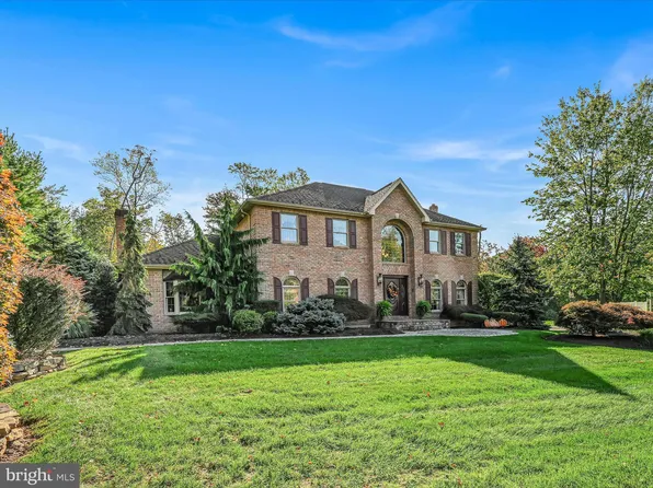 104 Country View Ln, Orwigsburg, PA 17961