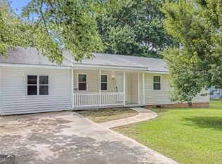 33 Russell Rd, McDonough, GA 30252