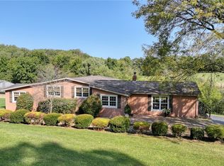 275 Spring Valley Rd, Saxonburg, PA 16056