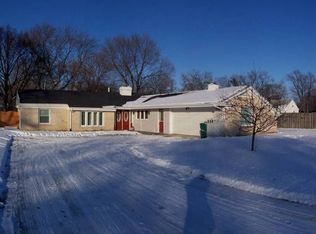230 W Kennedy Rd, Braidwood, IL 60408