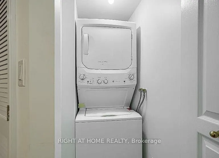 100 Hayden St #701 — Photo 27