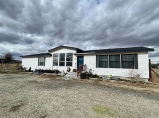 916 Spring Valley Pkwy, Spring Creek, NV 89815