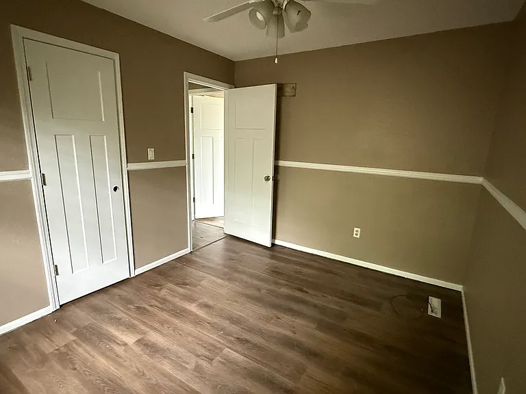 2508 SW 6th St — Photo 9