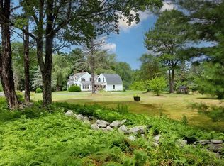 923 General Knox Rd, Russell, MA 01071