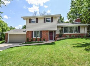 3310 S Magdalena Dr, New Berlin, WI 53151