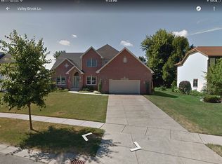 123 Valley Brook Ln, East Amherst, NY 14051