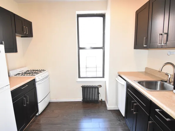 512 West 136th Street image 1 of 16