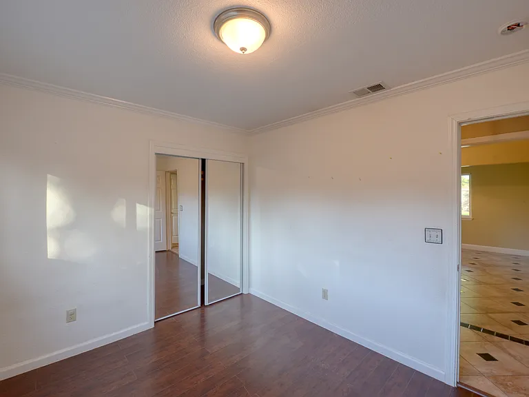475 L St — Photo 28