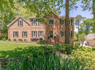255 Falcon Creek Dr, Suwanee, GA 30024