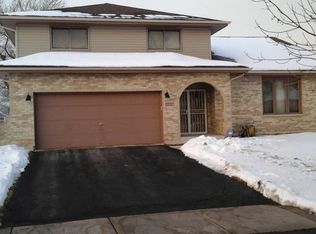 4406 Bretz Dr, Richton Park, IL 60471